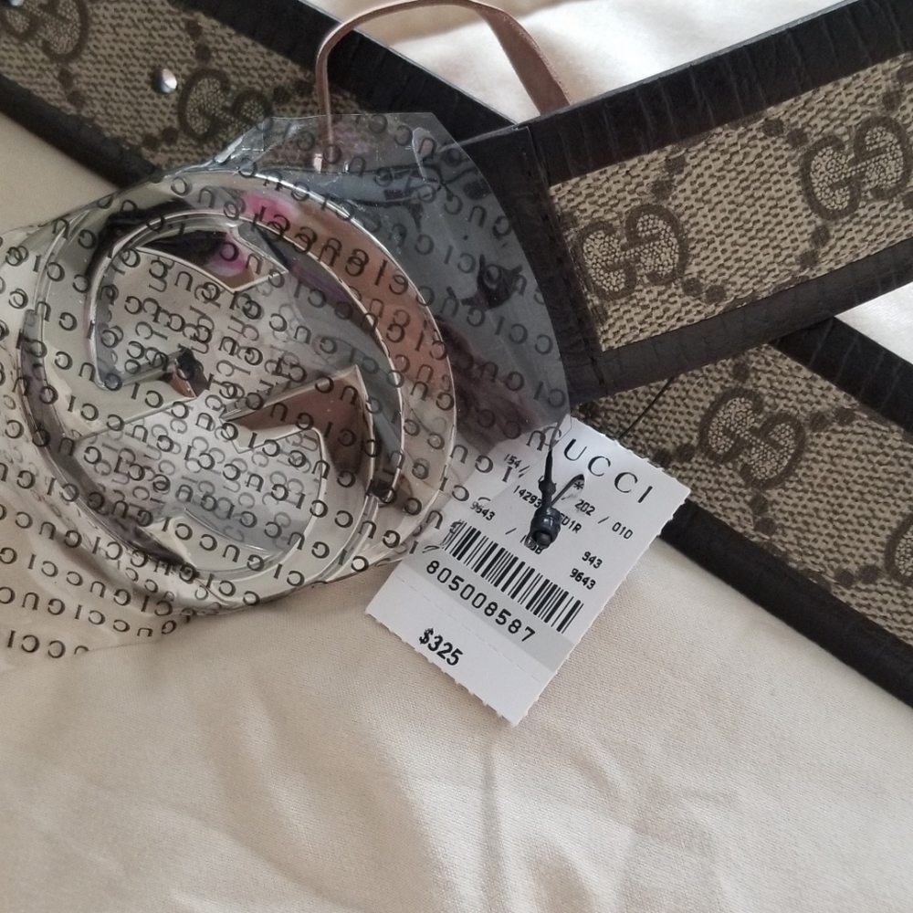 Gucci belt